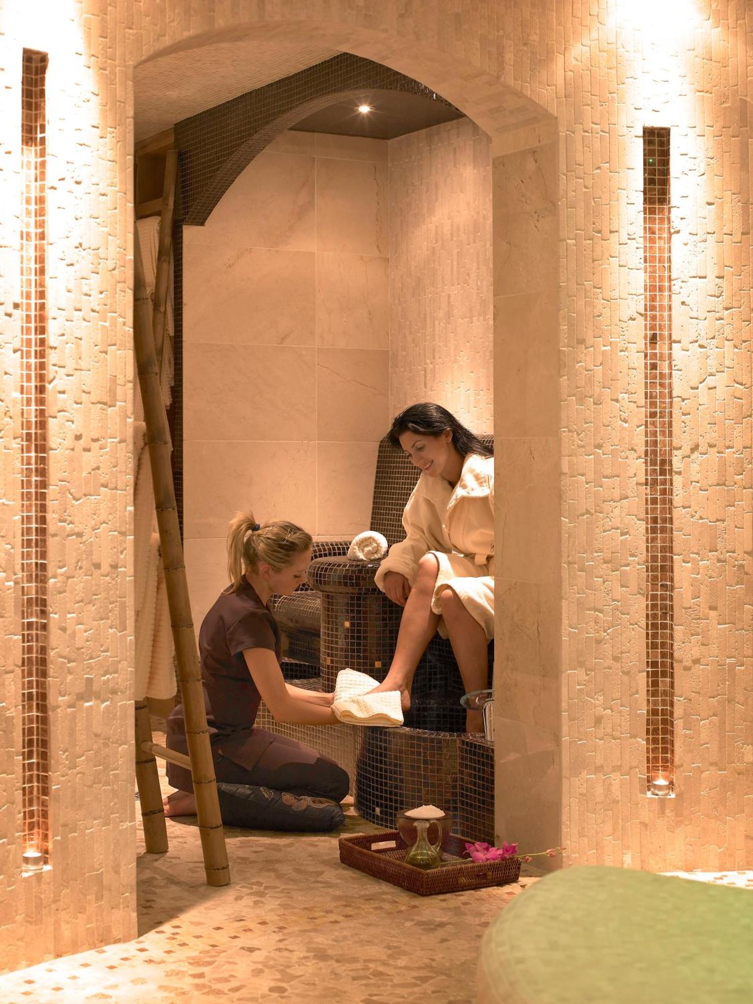 Castlecourt Hotel, Spa & Leisure Westport Ngoại thất bức ảnh